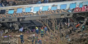 Τραγωδία με σύγκρουση τρένων στα Τέμπη