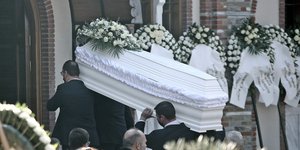 Τέμπη Κηδεία 54χρονος αστυνομικός 15χρονος Θεσσαλονίκη