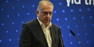 Ο Τάκης Θεοδωρικάκος σε ομιλία του