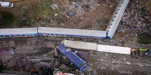 Τα τρένα που συγκρούστηκαν από drone