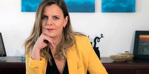 H πρόεδρος της ΡΑΣ Ιωάννα Τσιαπαρίκου