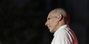 ο Γιάνης Βαρουφάκης προφίλ