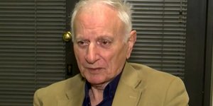 Ο Κώστας Χαρδαβέλλας