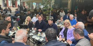 ανδρουλακης 