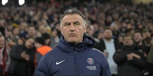 Ο προπονητής της Παρί Κριστόφ Γκαλτιέ