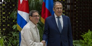 Οι ΥΠΕΞ Ρωσίας και Κούβας