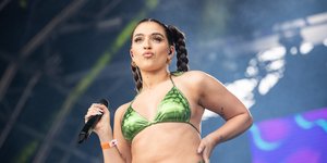 Mae Muller, η συμμετοχή της Μεγάλης Βρετανίας στη Eurovision