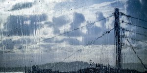 Βροχές και καταιγίδες σήμερα