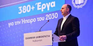 Ο υφυπουργός Υποδομών Γιώργος Καραγιάννης