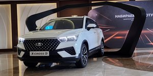 Lada X-cross 5