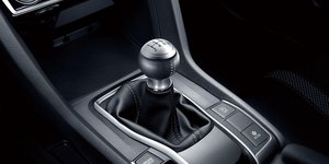 Χειροκίνητο κιβώτιο 