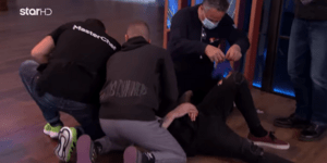 Master Chef: Ο Γρηγόρης έκοψε το δάχτυλό του και λιποθύμησε από τον πόνο