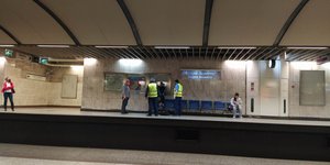 Άνδρας σε ημιλιπόθυμη κατάσταση στο Μετρό Μέγαρο Μουσική