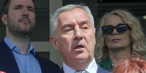 Ιστορική ήττα για τον βετεράνο Μίλο Τζουκάνοβιτς στις βουλευτικές εκλογές στο Μαυροβούνιο