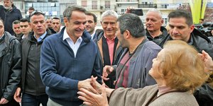 Ο πρωθυπουργός, Κυριάκος Μητσοτάκης, κατά την επίσκεψή του στον Έβρο