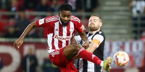 Ολυμπιακός και ΠΑΟΚ αναμετρώνται στο Καραϊσκάκη για την 3η αγωνιστική των πλέι οφ της Super League