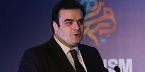 Κυριάκος Πιερρακάκης πλαι