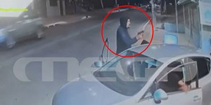 Βίντεο ντοκουμέντο από την ανταλλαγή πυροβολισμών και τον εμβολισμό περιπολικού