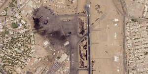 Εκρήξεις στο αεροδρόμιο του Χαρτούμ στο Σουδάν