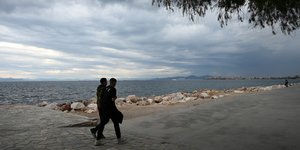 Συννεφιασμένος ο καιρός στον Φλοίσβο
