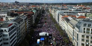 Μεγάλη αντικυβερνητική διαδήλωση στην Τσεχία