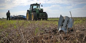 ΕΕ: Οι Βρυξέλλες θα αποδεσμεύσουν 100 εκατ. ευρώ για να στηρίξουν τους αγρότες της ανατολικής Ευρώπης