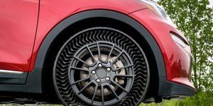 Ελαστικά χωρίς αέρα από τη Michelin