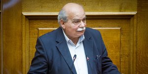 Νικος Βούτσης