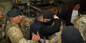 Ο υφυπουργός Εθνικής 'Αμυνας, Νίκος Χαρδαλιάς έδωσε συγχαρητήρια στις Ένοπλες Δυνάμεις