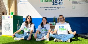 Ecover at Biofestival: Στεφανία Δημητρακοπούλου – Brand Manager, Βιργινία Πεταλά – Marketing Manager, Γιώργος Γιαννακούρος – Key Account Manager