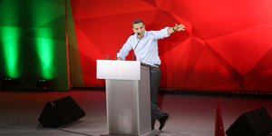 Ο Αλέξης Τσίπρας στην προεκλογική συγκέντρωση του ΣΥΡΙΖΑ στο Ηράκλειο Κρήτης