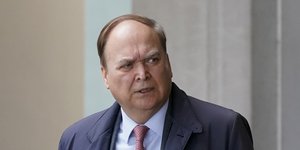 O Aνατόλι Αντόνοφ