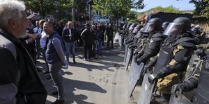 αστυνομια απεναντι σε πολιτες