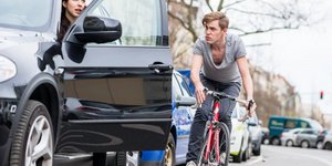 Άνοιγμα πόρτας αυτοκινήτου 