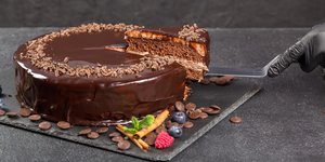 Λαχταριστή τούρτα με πραλίνα