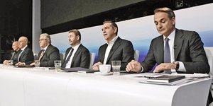 Οι πολιτικοί αρχηγοί στο ντιμπέιτ