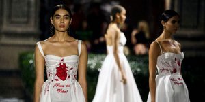 Dior Cruise 2024: Το νέο show της Maria Grazia Chiuri τιμά τη Φρίντα Κάλο