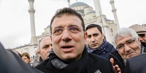 O Εκρέμ Ιμάμογλου