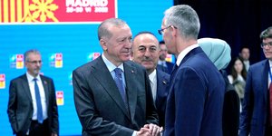 O πρόεδρος της Τουρκίας, Ερντογάν και ο ΓΓ του ΝΑΤΟ, Στόλτενμπεργκ