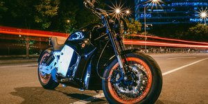 Μια ηλεκτρική μοτοσικλέτα με αυτονομία αυτοκινήτου