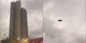 Καναπές «κόβει βόλτες» στον ουρανό της Άγκυρας, στην Τουρκία