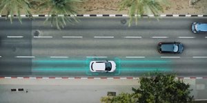 O πρώτος αυτοκινητόδρομος που θα φορτίζει ηλεκτρικά αυτοκίνητα