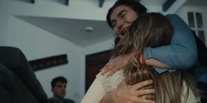 Καθηλωτική η ερμηνεία της Λυδίας Κονιόρδου στο χθεσινό επεισόδιο της «Γης της Ελιάς»