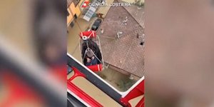 Εμίλια Ρομάνια απεγκλωβισμός πλημμύρες έγκυος