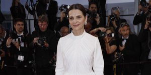 Η Ζιλιέτ Μπινός στις Κάννες