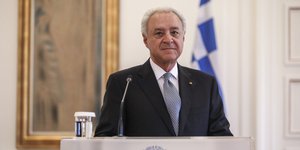 Ο υπηρεσιακός υπουργός Εξωτερικών Βασίλης Κασκαρέλης