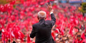 Ο προεδρικός υποψήφιος της αντιπολίτευσης στην Τουρκία, Κεμάλ Κιλιτσντάρογλου