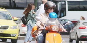 Η Σία Κοσιώνη με τον γιο της