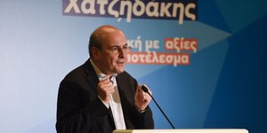 Ο Κωστής Χατζηδάκης σε προεκλογική ομιλία
