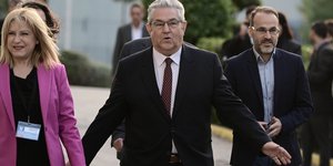 Η μυθική ατάκα Κουτσούμπα πριν το ντιμπέιτ: Βάλαμε γραβάτα, είναι και βράδυ, να είμαστε σουλουπωμένοι